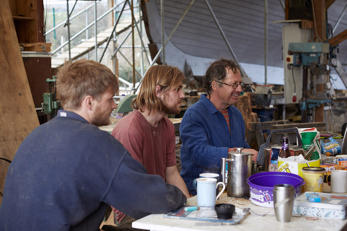 Luke Powell and boatbuilding trainees
